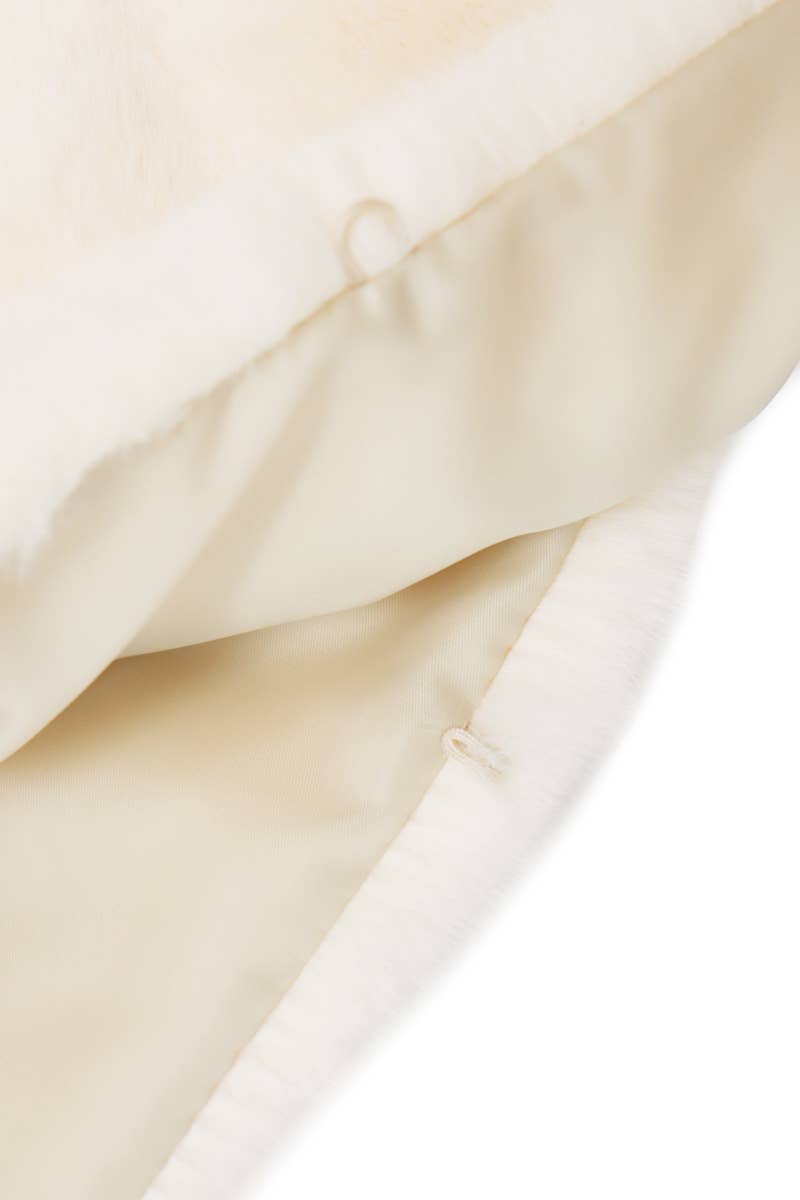 Cap Zone - Wholesale Omslagdoek - Dames - Luxueuze zachte nepbont stola sjaal met satijnen voering3