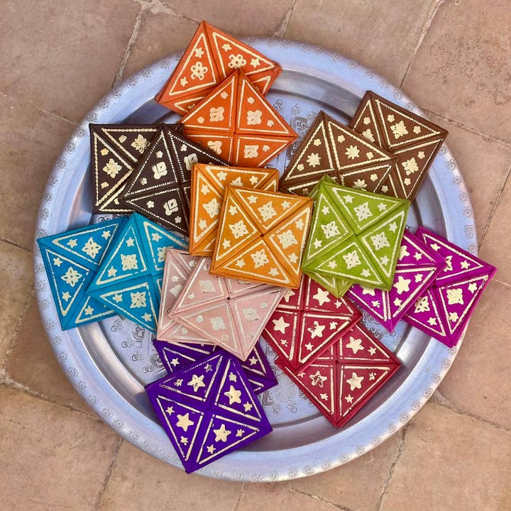 SOUK in the CITY - Wholesale Coin Purse - Women's - SQUARE Leather Folding Purse