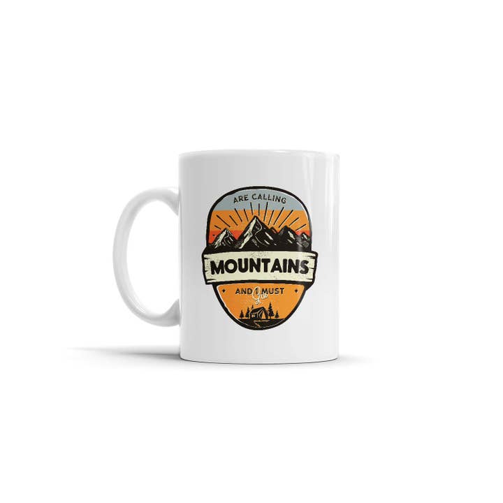 Mug des montagnes pour la vente par American Brand Studio