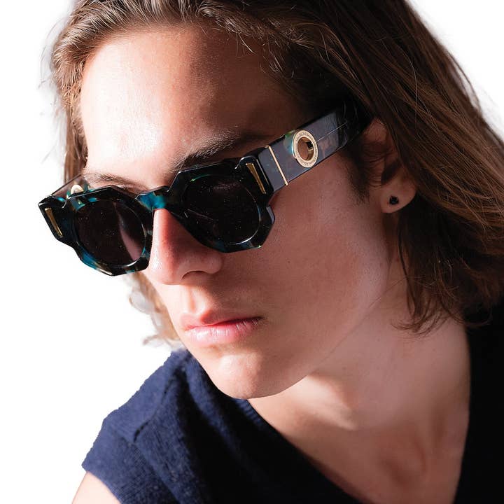 Fallen Broken Street - Wholesale Sunglasses – Women's - The Cosmos Galaxy Sunglasses | Black Polarised Lenses2