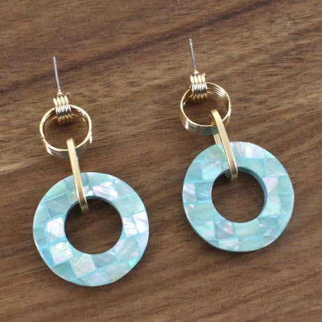 E23135 Shell Chain Earrings for wholesale by Pretty Persuasions