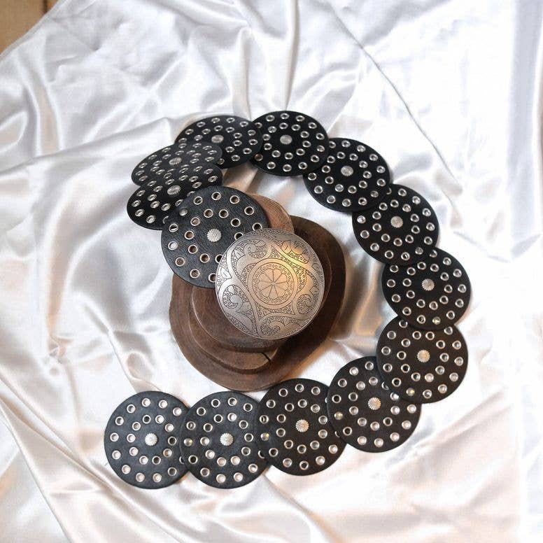 Karma Nepal Crafts - Venta al por mayor Cinturón - Mujer - Cinturones Boho de Disco Grande7