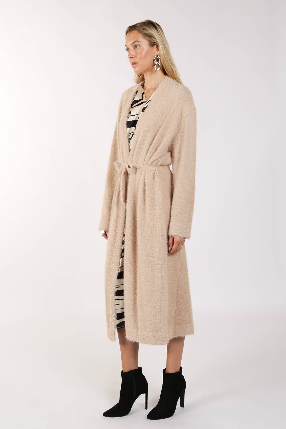 Beulah Style - Wholesale Robe - Women's - Fuzzy Alpaca  Maxi Robe
MC41475