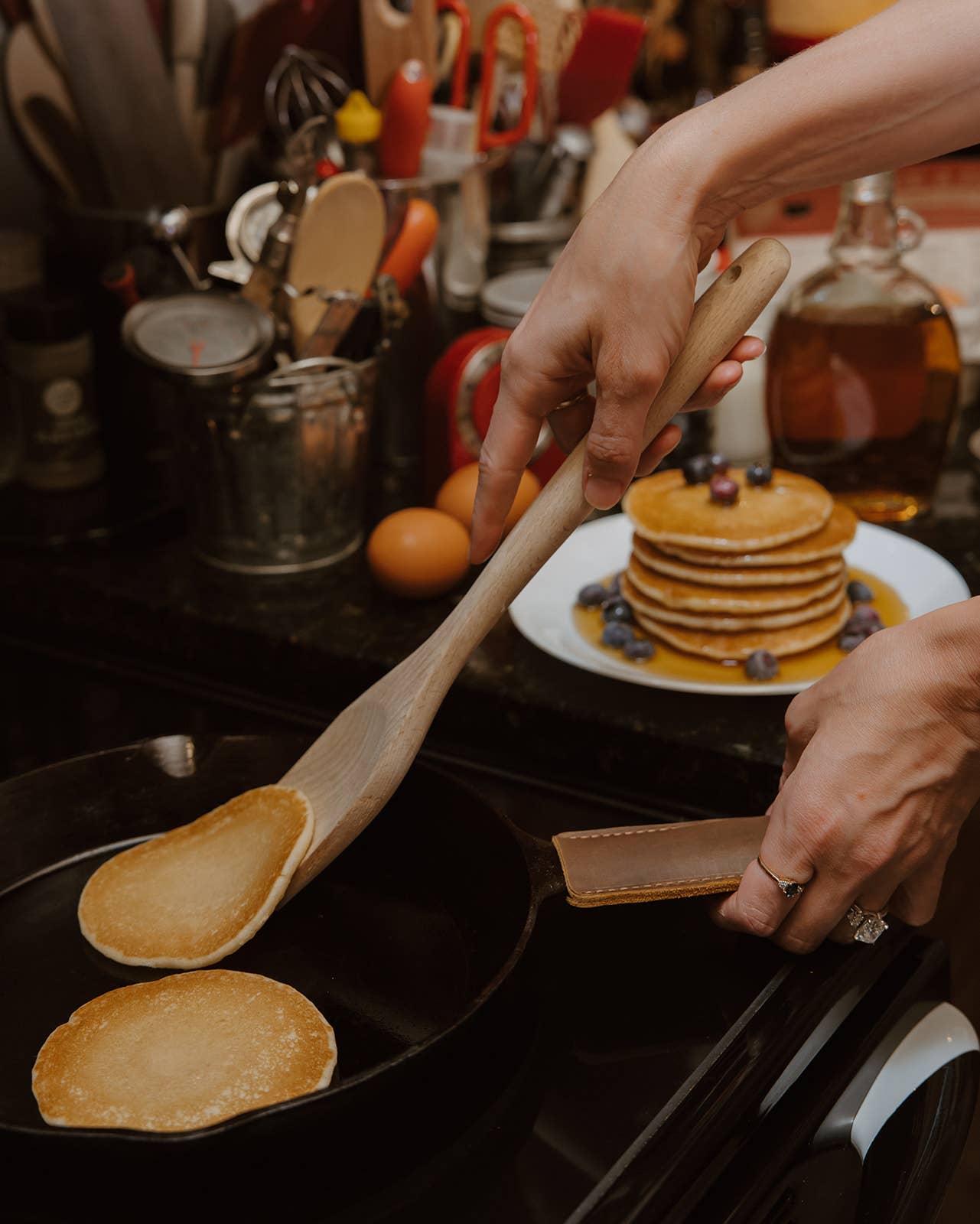 Lindy Leather – Engroshandel Støbejernspande – Læderhåndtagsovertræk til støbejern13