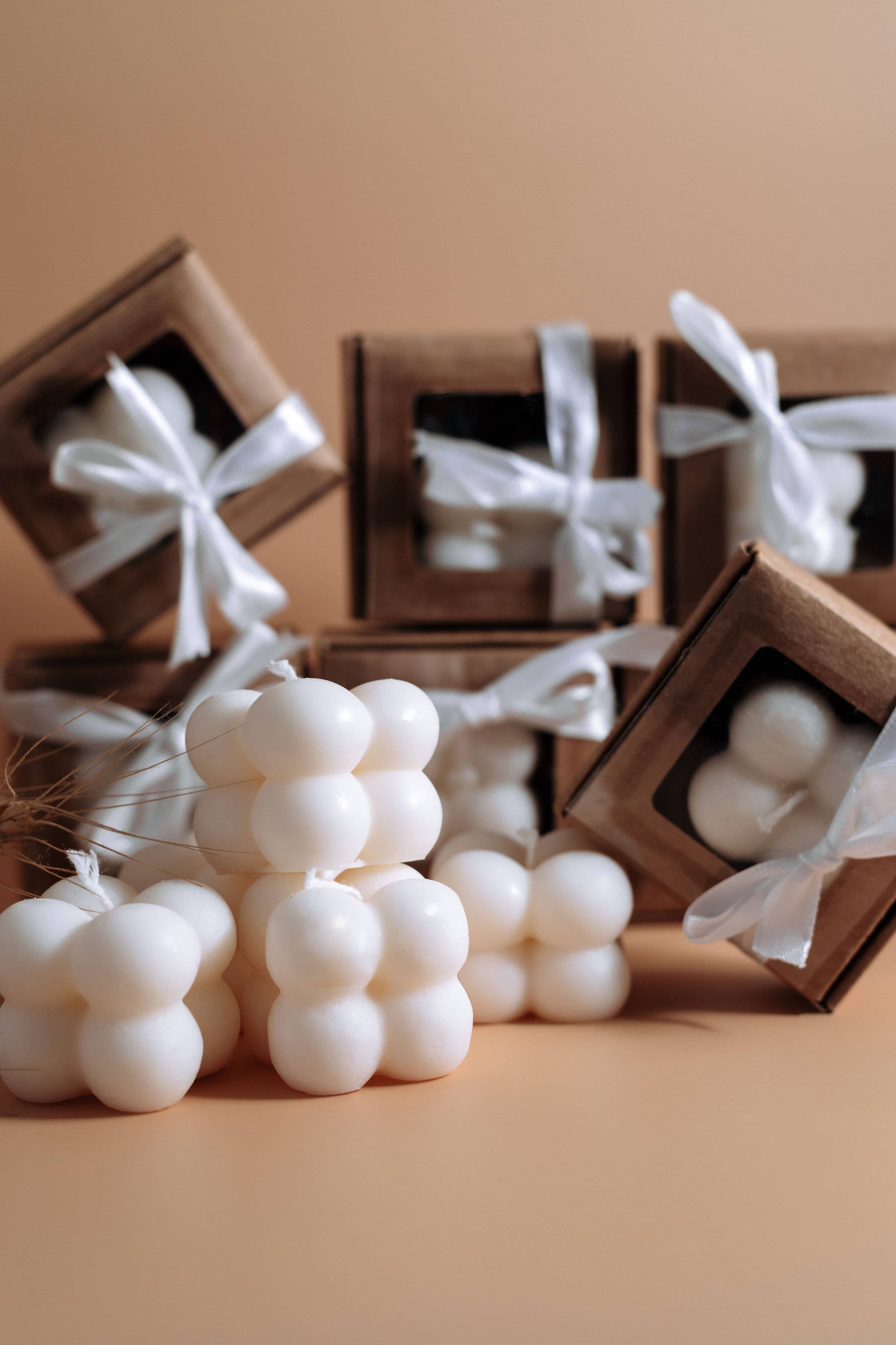 Ritual Spirit ltd - Venta al por mayor Velas de diseño llamativo - Mini vela burbuja con opciones de color personalizadas2