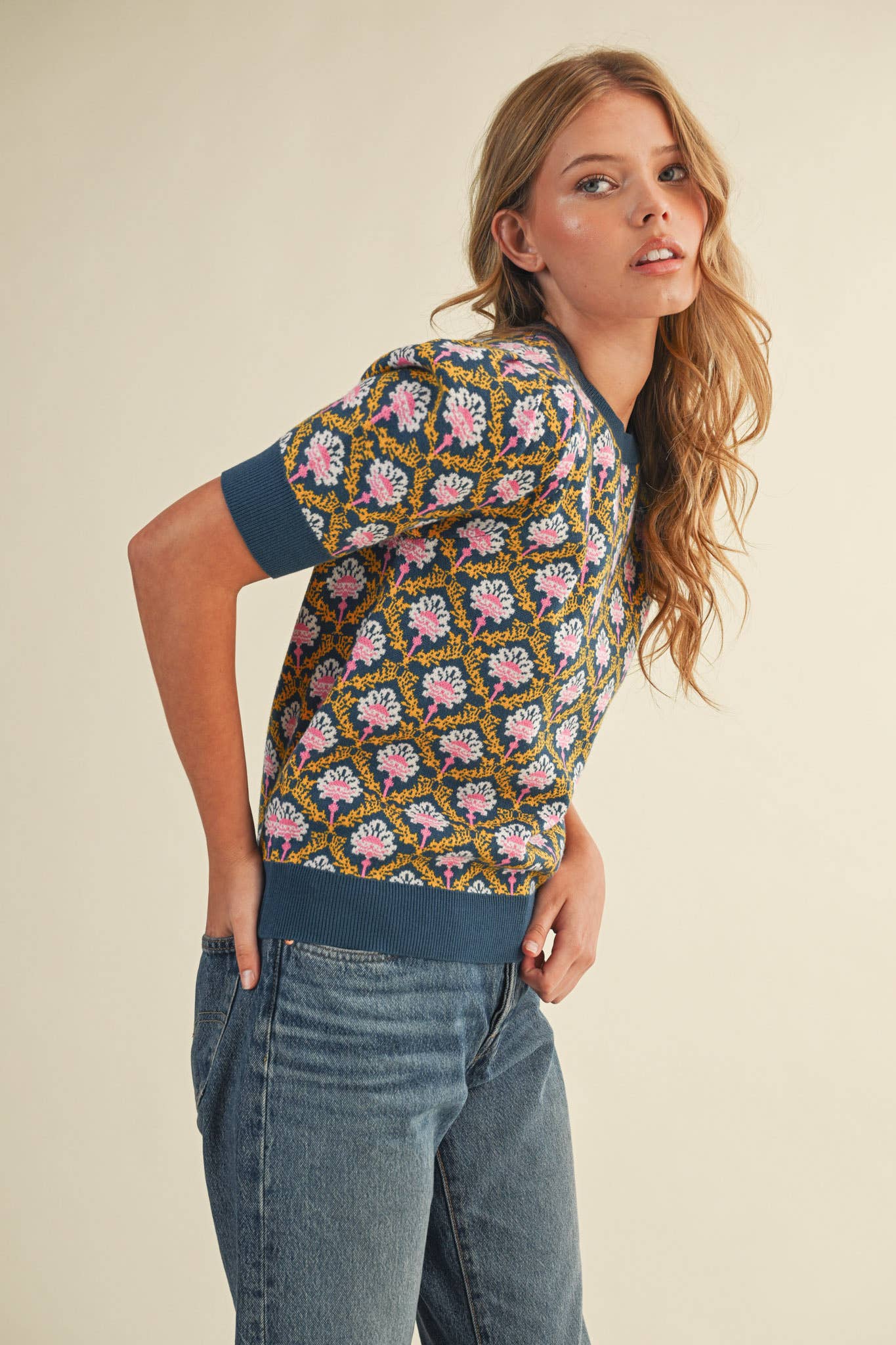 &MERCI - Wholesale Knit Sweater - Women's - FLORAL PATTERN SHORT SLEEVE SWEATER MSW1086012