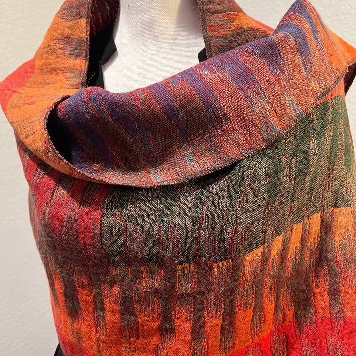 In Style Scarves - Wholesale Wrap - Women's - Reversible Boiled Merino Wool Shawl/Wrap in Morocco Red