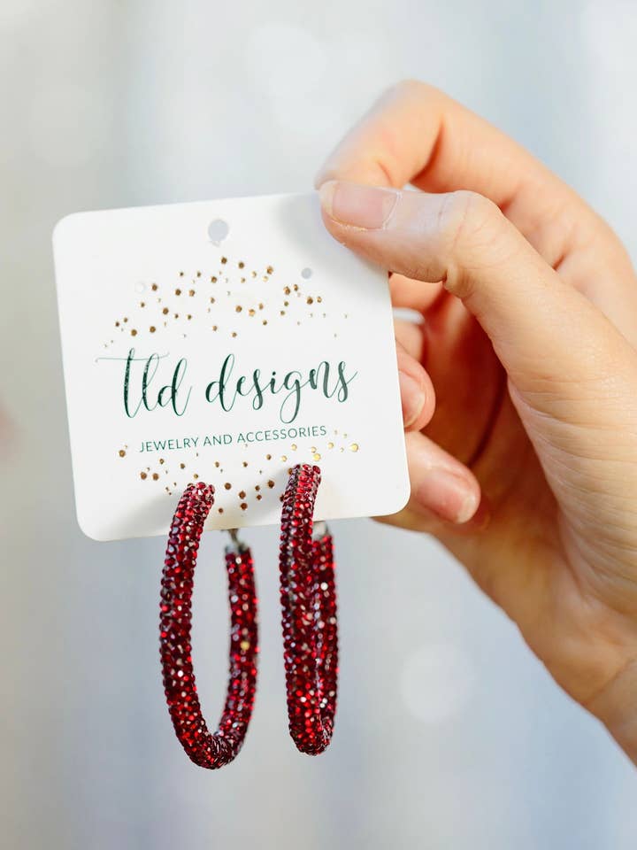 Bordeauxrode strass oorbellen voor wholesale door TLD Designs