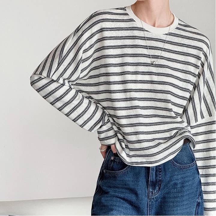 Camiseta de manga larga a rayas con cuello redondo para venta al por mayor de Ekartini