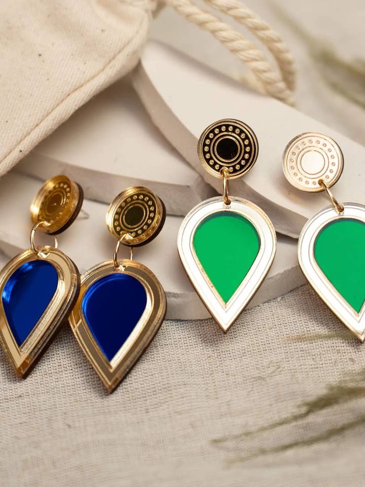 Pendientes en forma de lágrima cortados con láser para venta al por mayor de Plato's Fire