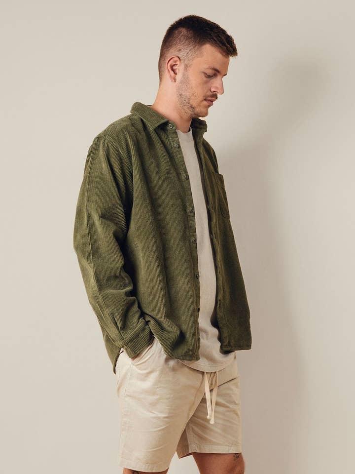 Chemise Boston Cord Pine pour la vente par Kore Studios
