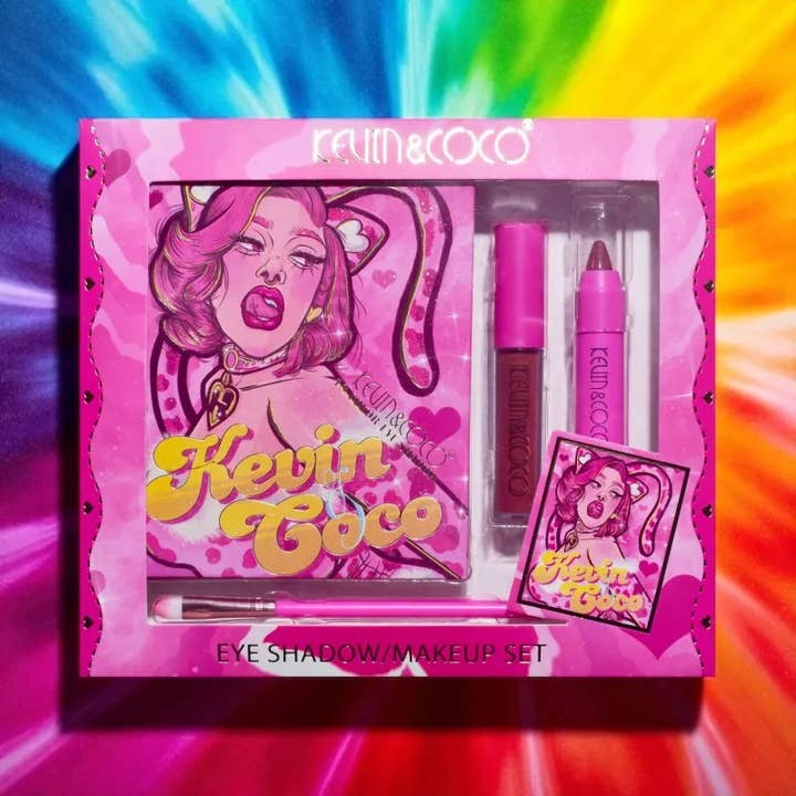 Kevin & Coco makeup set for wholesale by Passion Parfumée