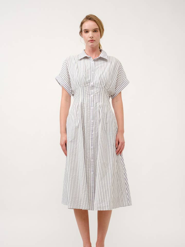 Robe midi à rayures boutonnée avec col à revers pour la vente par AIBLEE