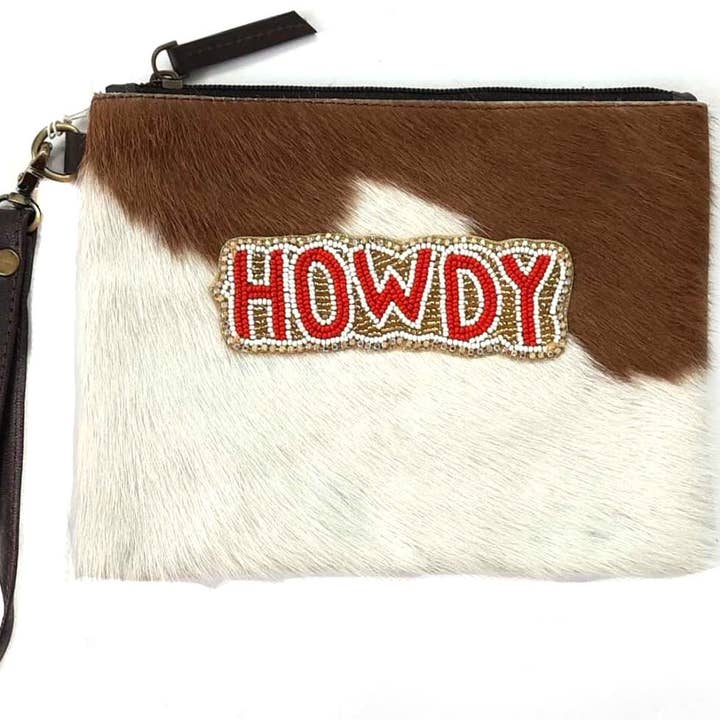 Pochette in Pelle di Mucca con Toppa "Howdy" e Perline Occidentali per la vendita all'ingrosso da parte di Snowing West