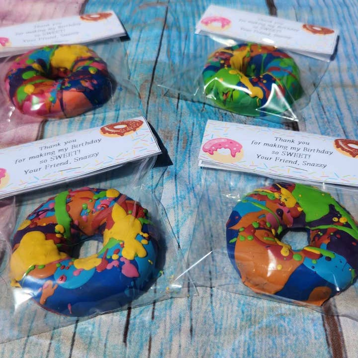 Snazzy Crayons - Wholesale Party gift - Donut Shop Crayons - Donut Party Favors2