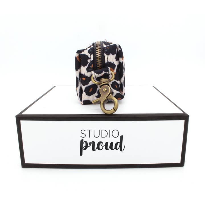 Studio Proud - Wholesale Pet Poop Bag Dispenser - Old South - Leopard Despenser For Dog Waste Bags2