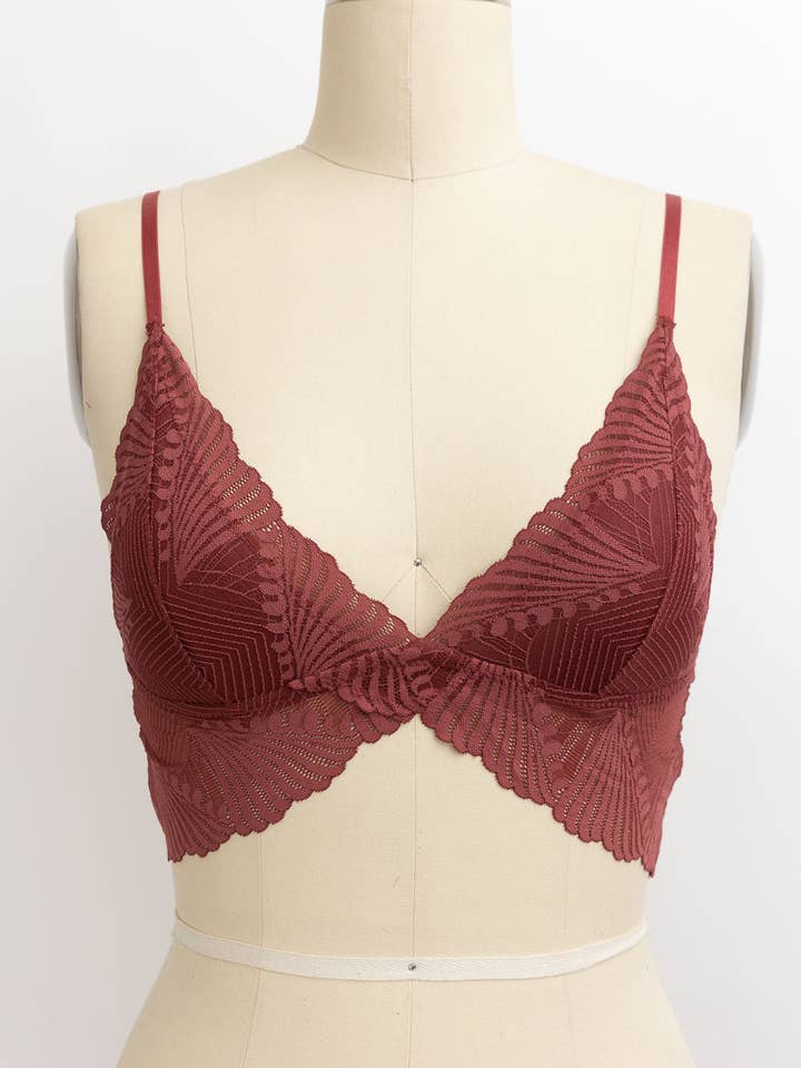 Leto Accessories - Wholesale Bralette - Women's - Butterfly Scallop Lace Bralette5