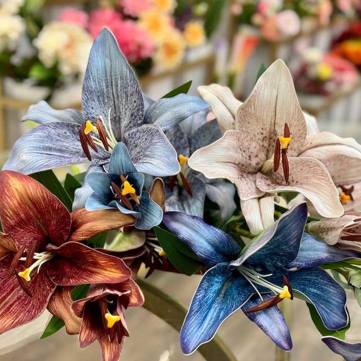 Angel Isabella - Wholesale Artificial Flowers - 34.5"-Elegant 9" Large Bloom Lily-3 Flowers per stem