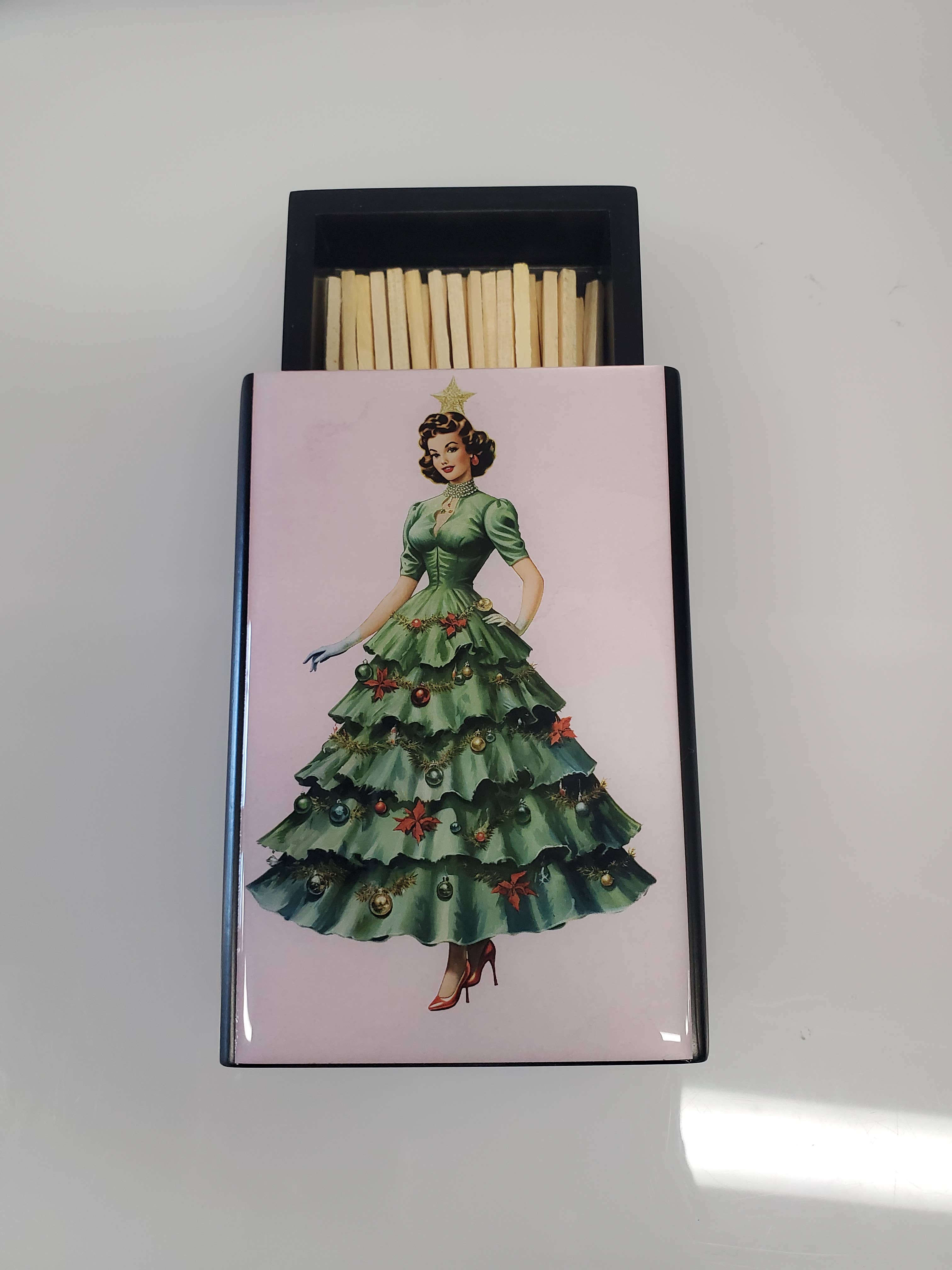 Lucy Lu Designs – Engroshandel Tændstikker – Ferie Juledronning Pejselys Gavegave Værtindehej1