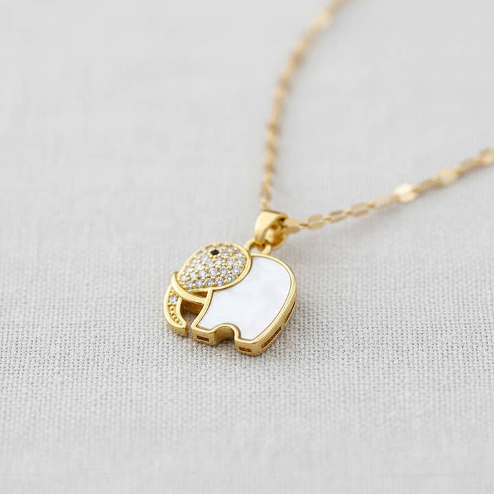 Titanium Steel Elephant Pendant Necklace for wholesale by scentll jewelry