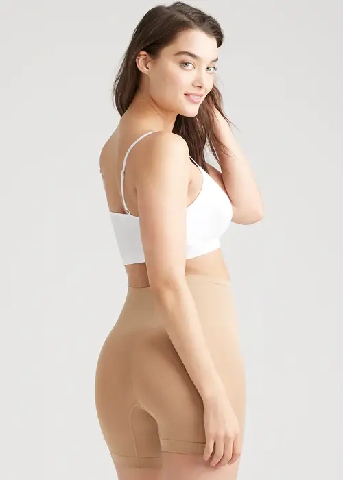 Yummie – Großhandel Shapewear – Damen – Ultraleichte Shapewear-Shorts – Große Größen erhältlich2