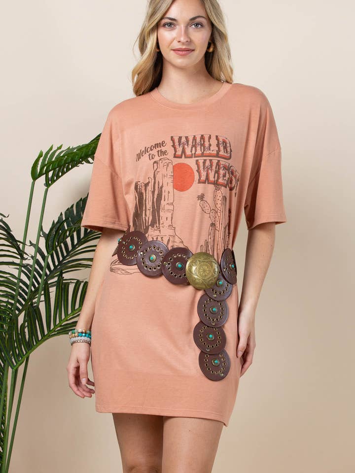 AV1202-VESTITO T-SHIRT GRAFICO HOLLY WILD WEST per la vendita all'ingrosso da parte di Avery