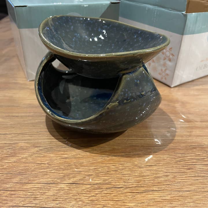 Cirabella-Sensaura srl - Wholesale Wax Warmer - Khaki abstract burner1