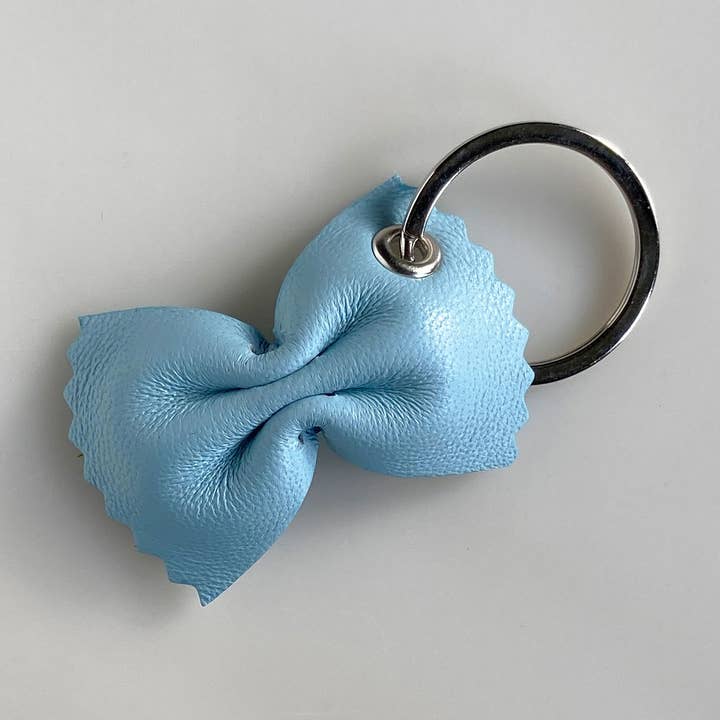 Portachiavi in Pelle Farfalle - Azzurro Pastello per la vendita all'ingrosso da parte di Melo Melo