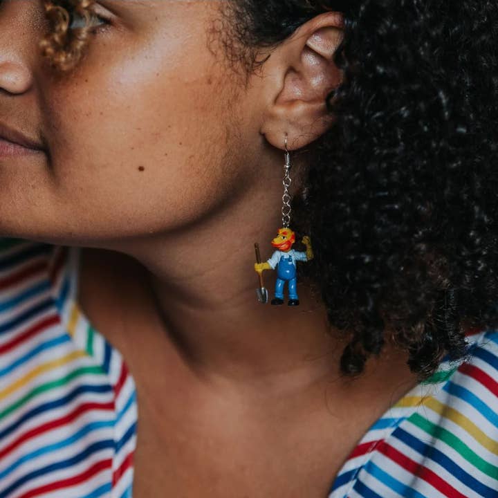 NO RHYME OR REASON ART – Engroshandel Hængeøreringe og creoløreringe – The Simpsons: Groundskeeper Willie Øreringe0