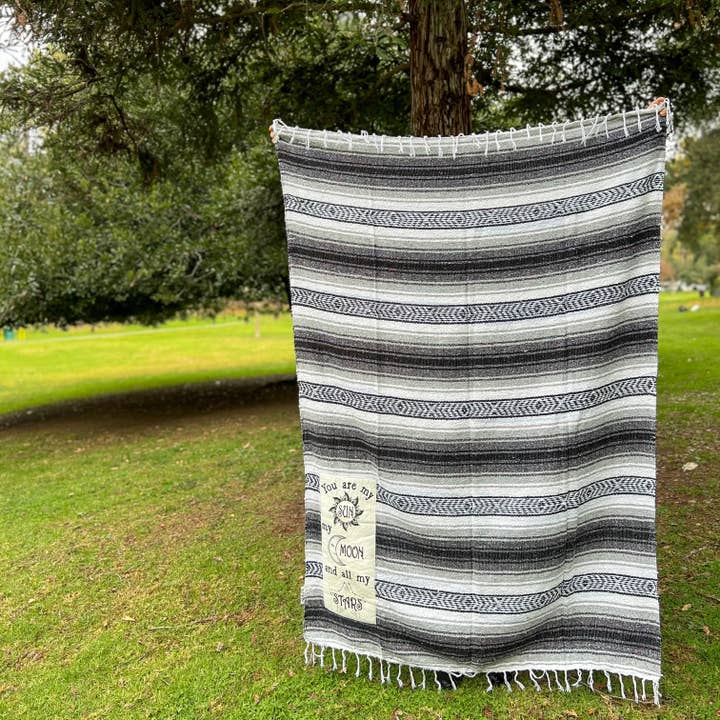 Manta mexicana «Sun Moon Stars», negra, para playa, yoga, campamento para venta al por mayor de Lil Be