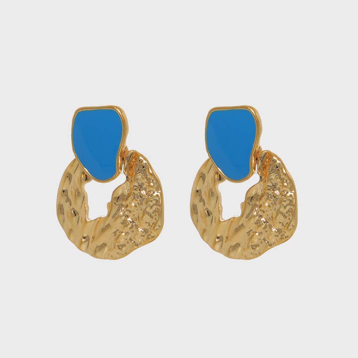 Dalbit New York Jewelry - Wholesale Hangende/ronde oorbellen - 0107 Goudkleurige Emaille Oorbellen0