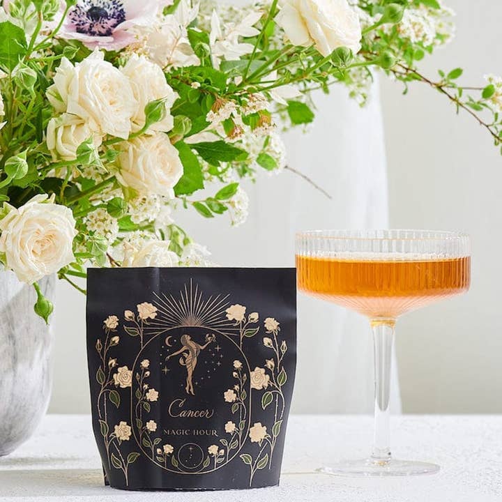 Magic Hour - Wholesale Loose Tea - Cancer: Queen of Cool Mango-Ginger-Cream White Tea4