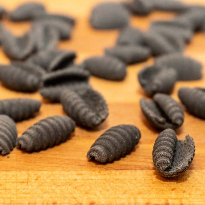 Gennaro 1919 - Wholesale Pasta - Wheat & Cuttlefish Gnocchetti - Italian Pasta - 500g