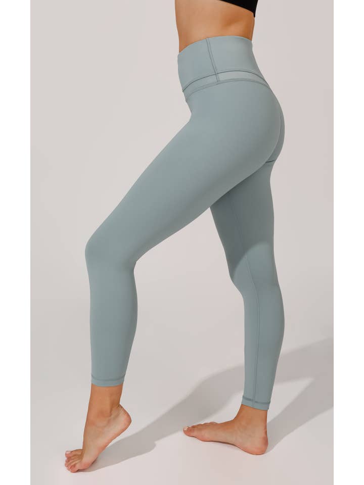 90 Degree by Reflex & Yogalicious - Wholesale Athletic/Lounge Leggings - Women's - "Bootyful" brand Interlink V-Back Cire High Rise 7/8 Ankle L18