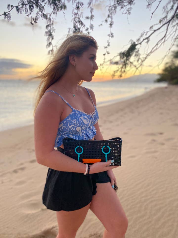 THE CLUTCH - Wholesale for wholesale by The Oyster Bag