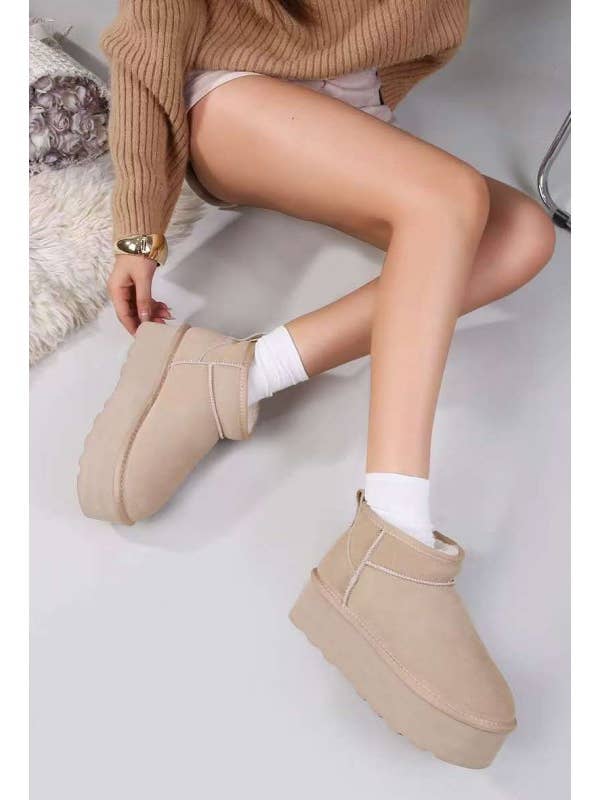 SWEET MAGIC SHOES & BAGS - Wholesale Boots - Women's - LOW SUEDE BOOT WITH FUR4