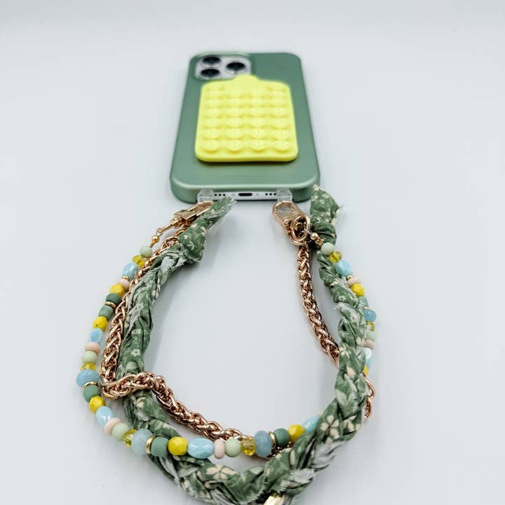 THE CÆP - Wholesale Phone case – Women’s - Evergreen iPhone Case (MagSafe)12