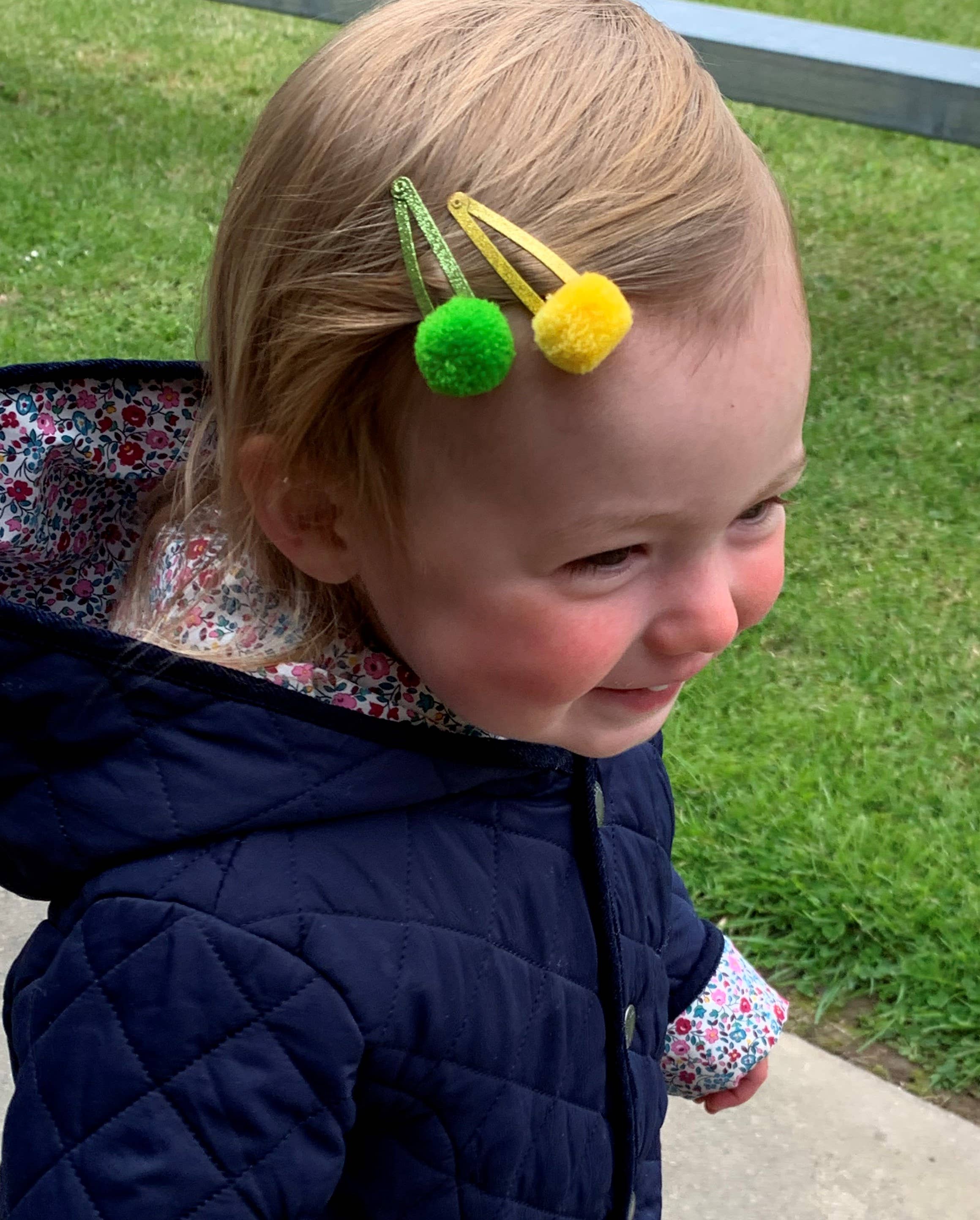 PomPom Galore – wholesale Hair clip – Women’s – Pom Pom  Hair Slides Green and Yellow2