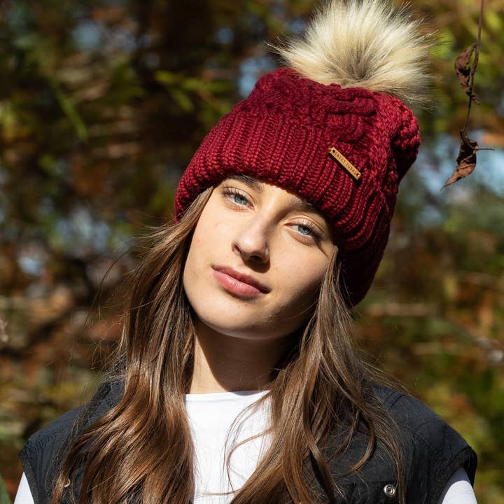 Bonnet Eco Spurr en Bourgogne pour la vente par Sweet Turns