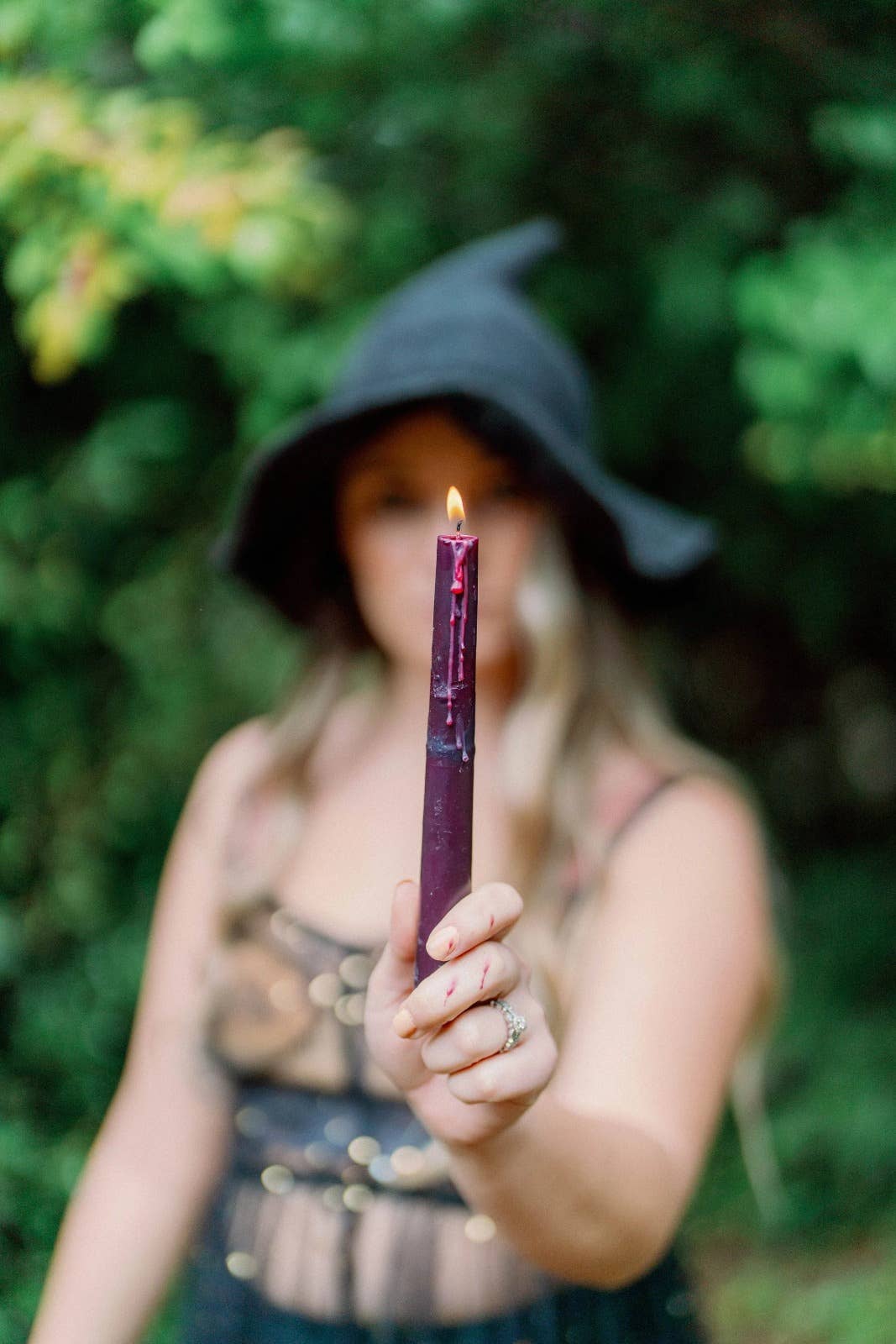 Designs by Deekay Inc. – wholesale Avsmalnande ljus – Vampyrblodljus - Set om 4, Blödande ljus 10”2