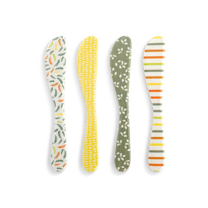 Warm Tones Bamboo Melamine Spreaders Set of 4 - 6in for wholesale by DEMDACO