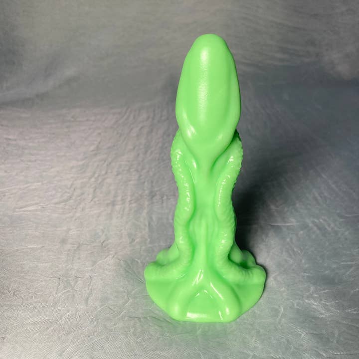 Something Squishy Toys - Wholesale Sex Toy - Fur Coat - Silicone Dildo, Single Color9