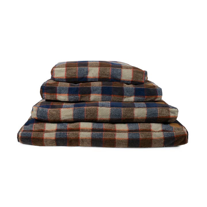 Pendleton Mountain Plaid Napper Berber Dog Bed for wholesale by Carolina Pet Company