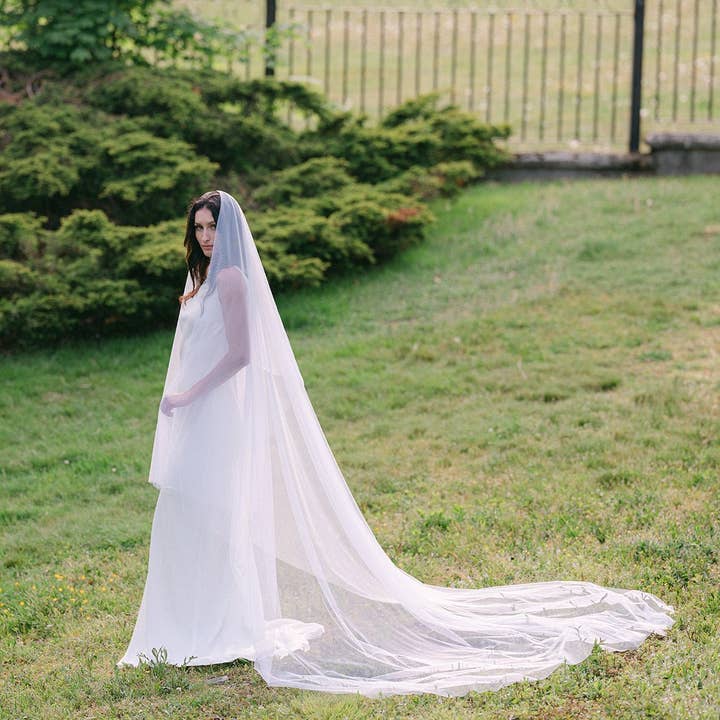 Miss Foxine Couture - Wholesale Veil - Women's - Heavenly Full Wedding Veil with Blusher4