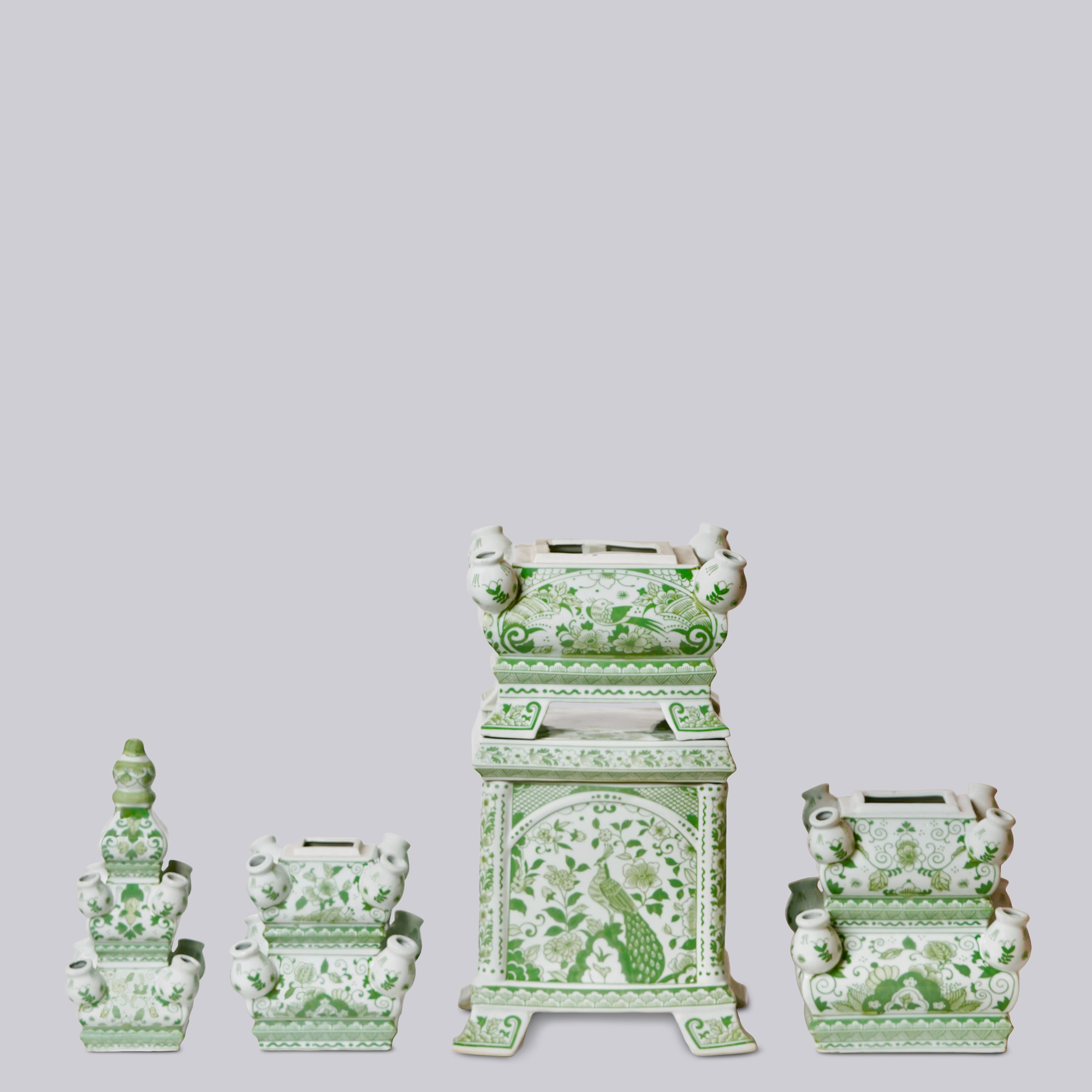 Cobalt Guild - Wholesale Vase - Green and White Tall Porcelain Tulipiere2