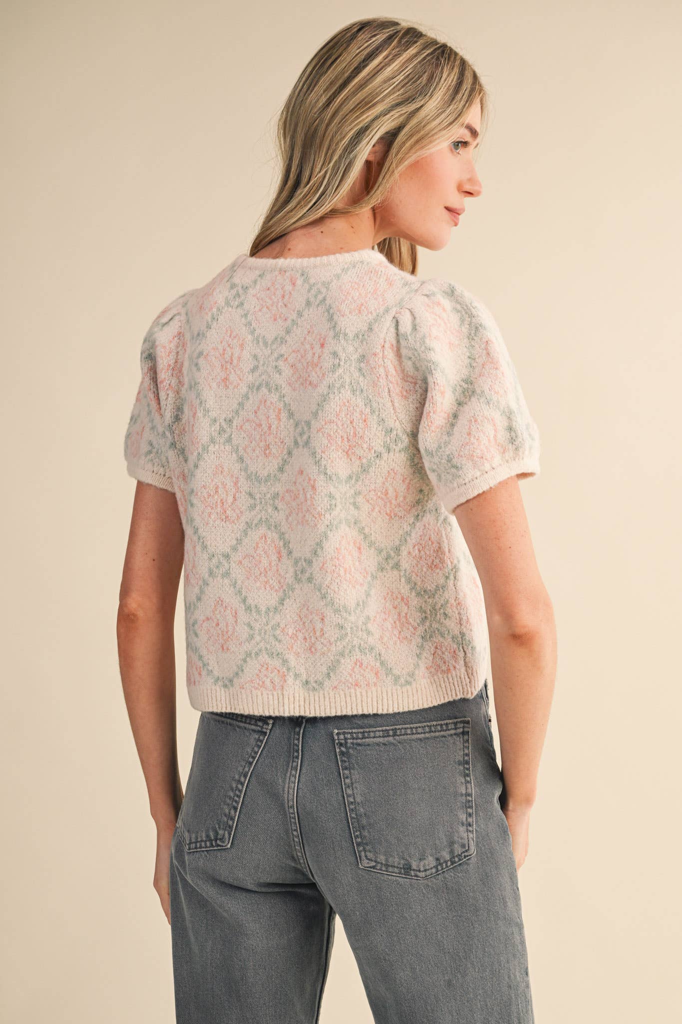 &MERCI - Wholesale Cardigan - Women's - FLORAL SHORT SLEEVE SWEATER CARDIGAN MSW1125850