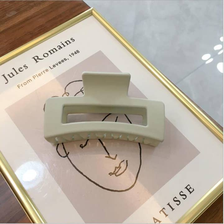 EMVE - Wholesale Hair Clip - Women's - Basic Hair Claw7