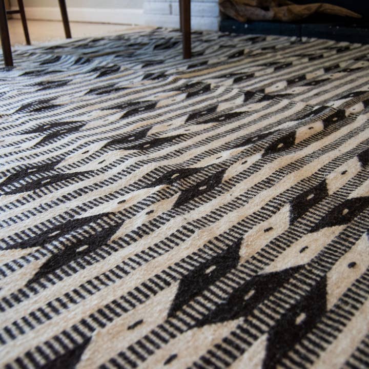 Decor Artesanal - Vente Tapis - Tapis Amérindien avec flèches 7 x 5
