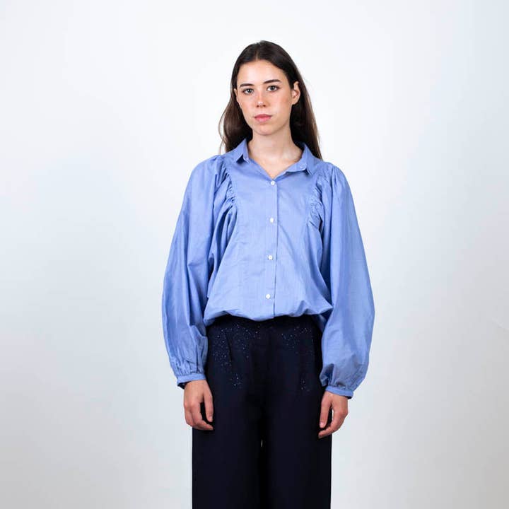 Lorelei Blaues Hemd für den Großhandel von Lo Neel