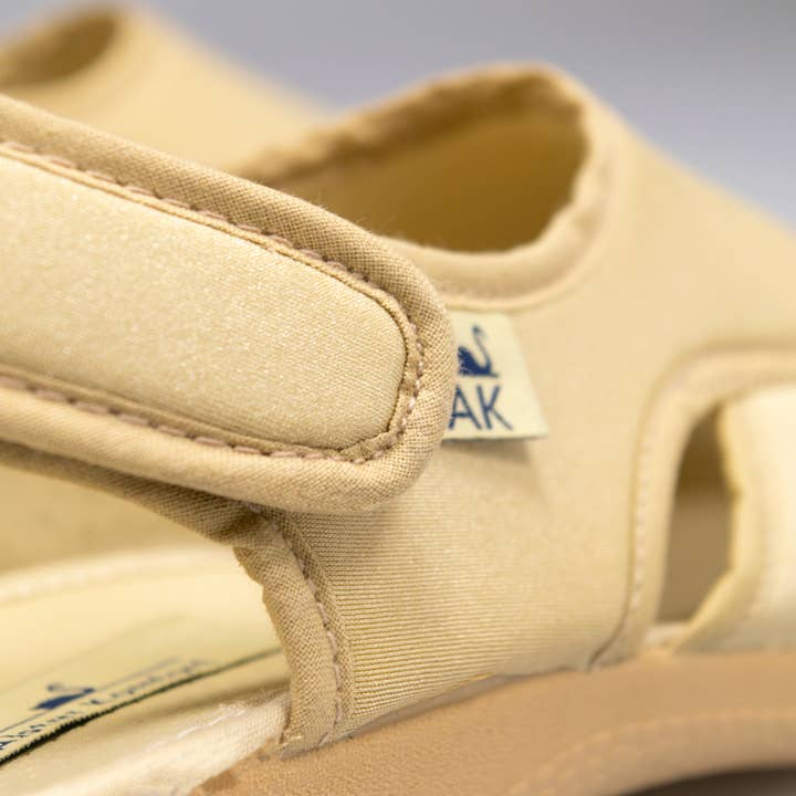 Haikon Hada (Calzame, Alster Komfort, Timoni) - Wholesale Sandals - Women's - Brisa Beig Alster Komfort – Comfort stretch sandal with vulcanized rubber sole8